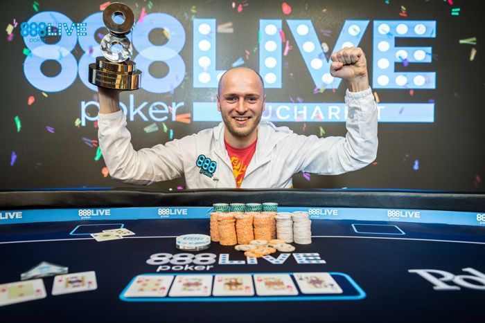 888pokerLIVE Bucharest Main Event champion Andrei Racolta