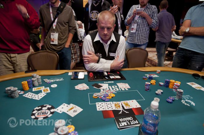 Three Great Live Reported Hands: Pepper Spray at the WSOP 101