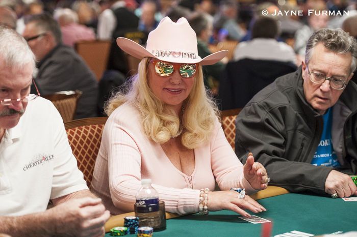 Doralee Rae at play in the $1,000 Super Seniors event.
