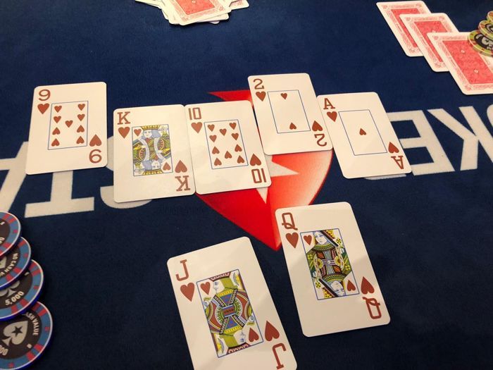 EPT Praag - Ruijs, Van Zadelhoff & Arends met mooie stacks verder in Main, Ad Schaap zesde... 101