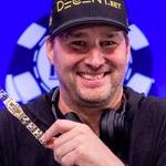 Phil Hellmuth wins his 15th bracelet