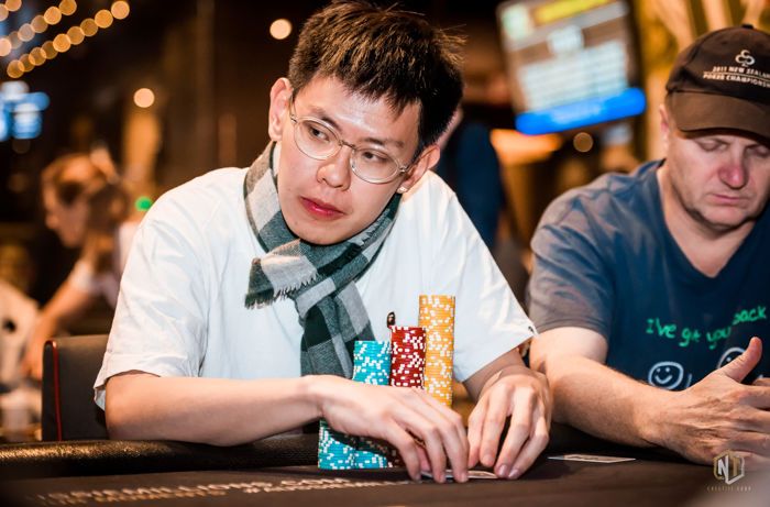 Aussie Millions Down to 38; Mike Del Vecchio Leads | PokerNews - Giải đấu Aussie Millions thu hút những tay chơi đẳng cấp từ khắp nơi trên thế giới. Với sự tham gia của Mike Del Vecchio giờ đây đã nắm giữ vị trí dẫn đầu, các khán giả chắc chắn không muốn bỏ lỡ những trận đấu săn tiền thật đầy kịch tính tại giải đấu năm nay.