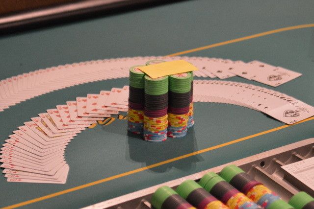What is a Poker Straddle? And Should You Ever Straddle?