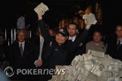 Jerry Yang winning the 2007 WSOP main event