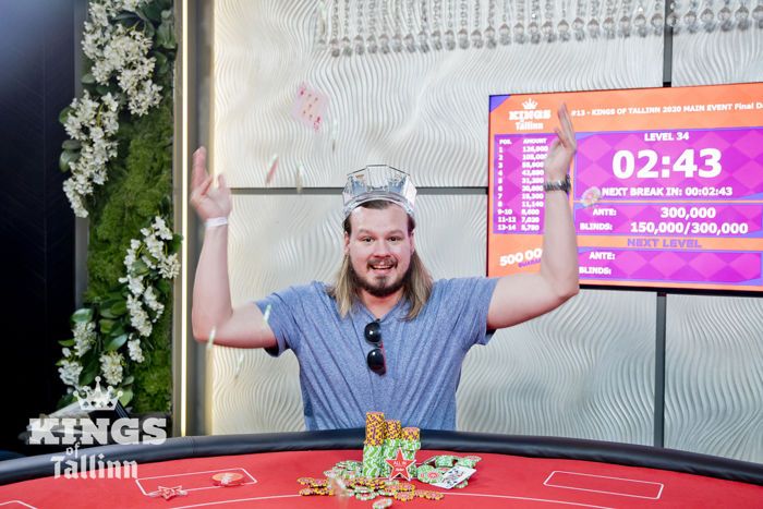 Ian Auvil Triumphs in Spectacular Showdown at Bar Poker Open Florida World  Championship