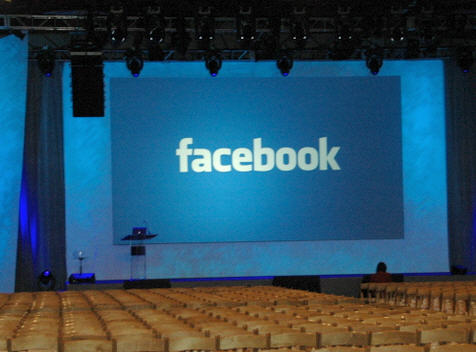Facebook Hop Aboard the Online Poker Bandwagon 0001 Facebook Hop Aboard the Online Poker Bandwagon 0001