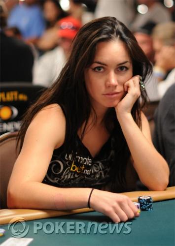 W 9 poker