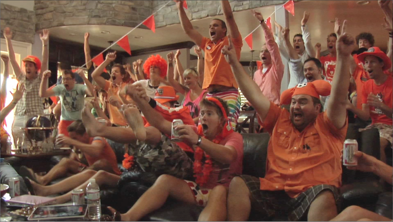 PokerNews video: Vegas kleurt ORANJE!
