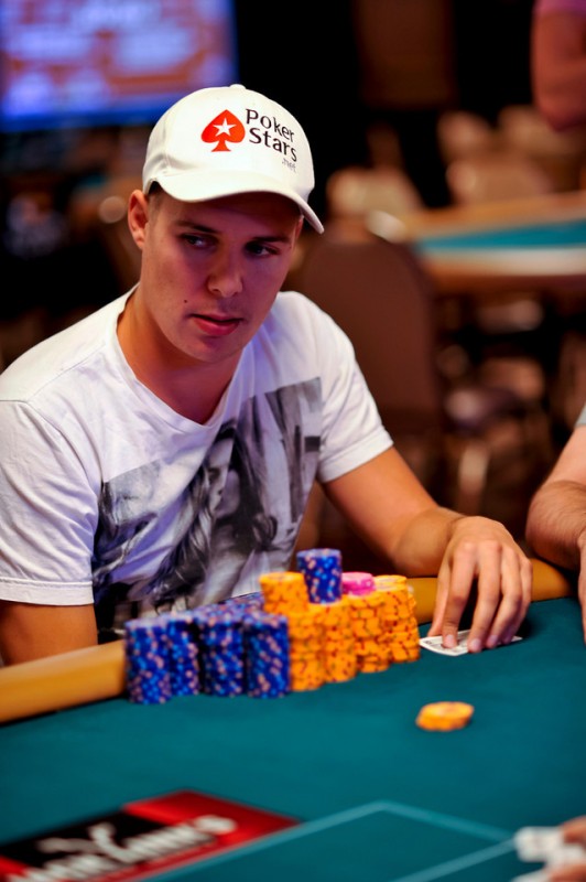 Noah Boeken wordt 7e in het #2.500 Mixed Hold'Em event ($40.284)