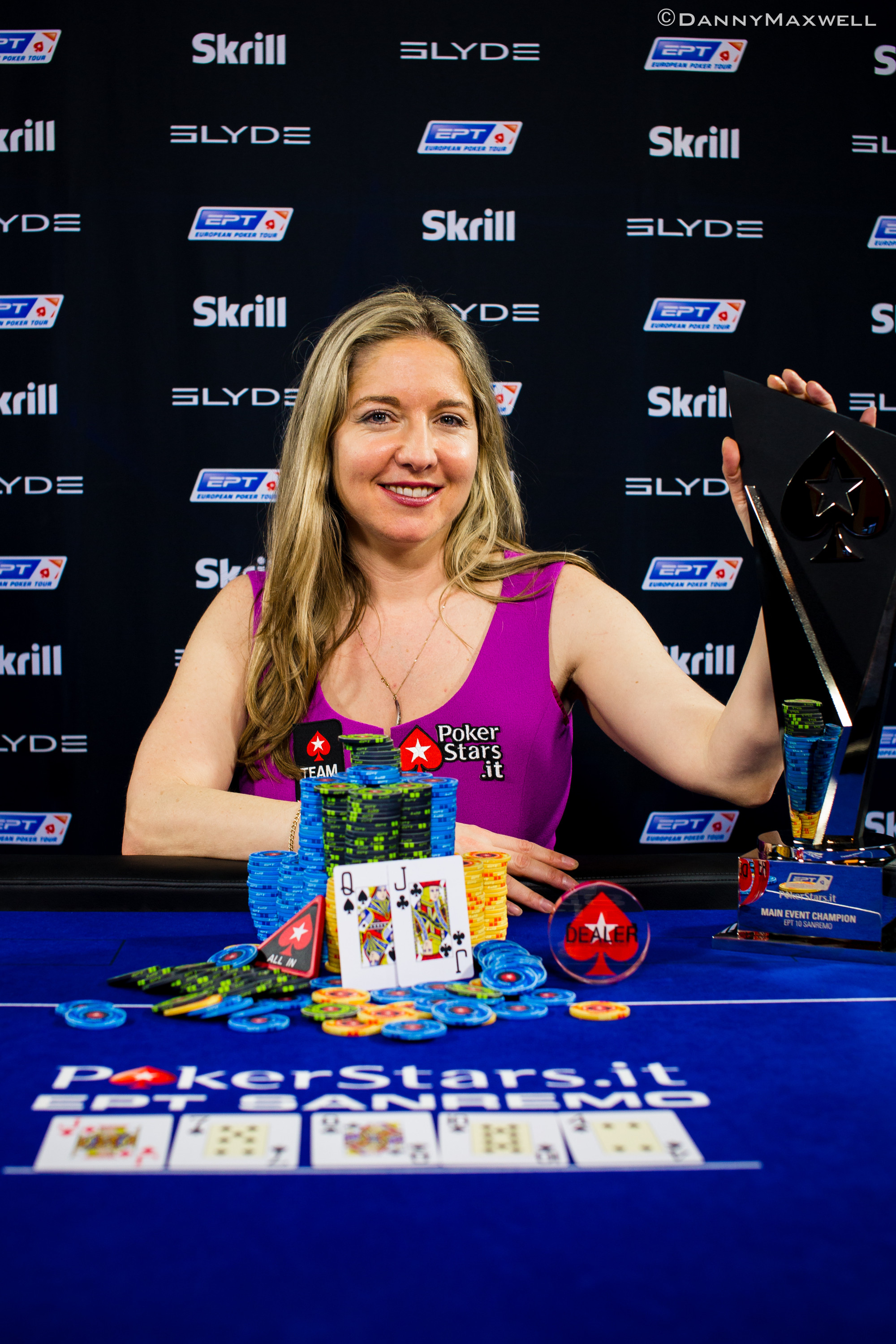 Victoria Coren Mitchell Wins Three British Poker Awards | PokerNews