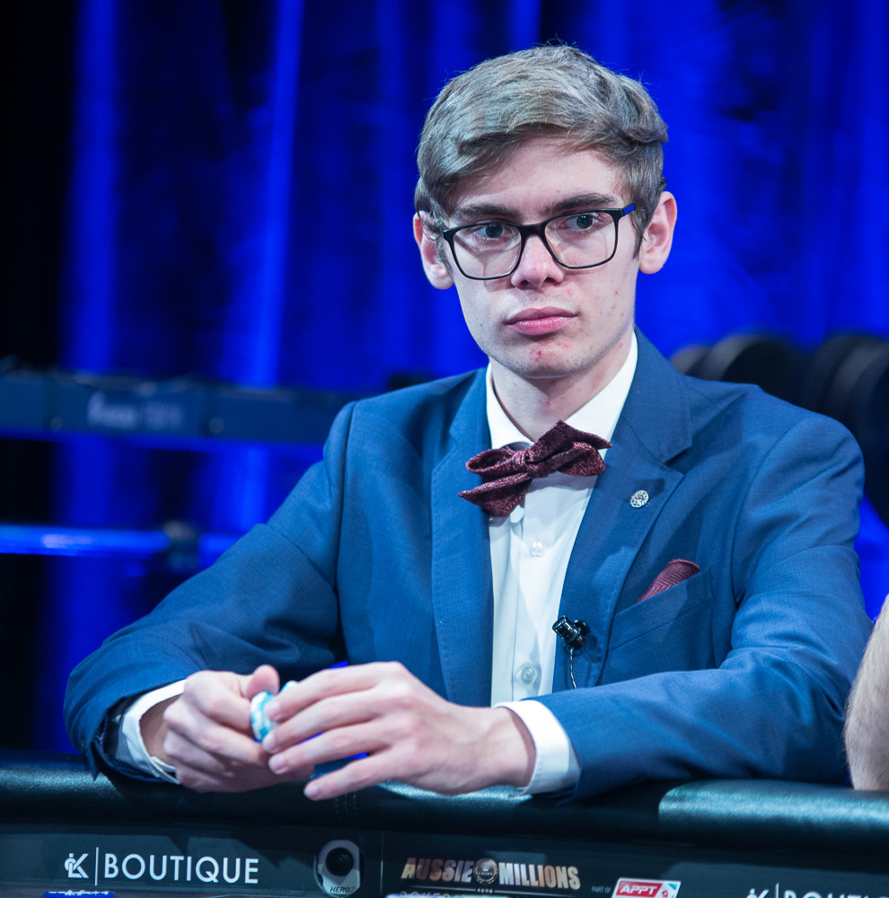 Fedor Holz : "Je garde les pieds sur terre" | PokerNews