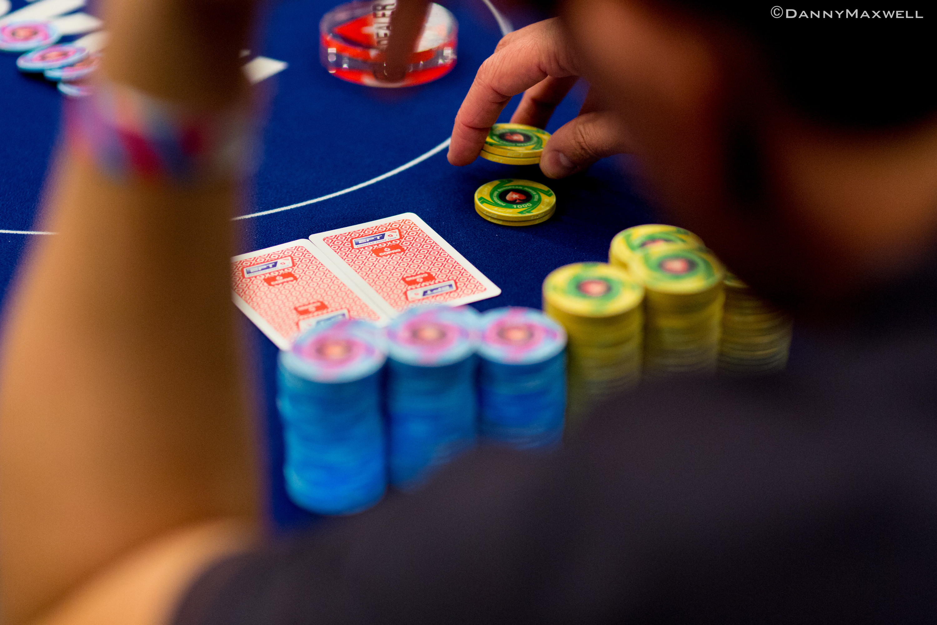 holdem poker a rag player