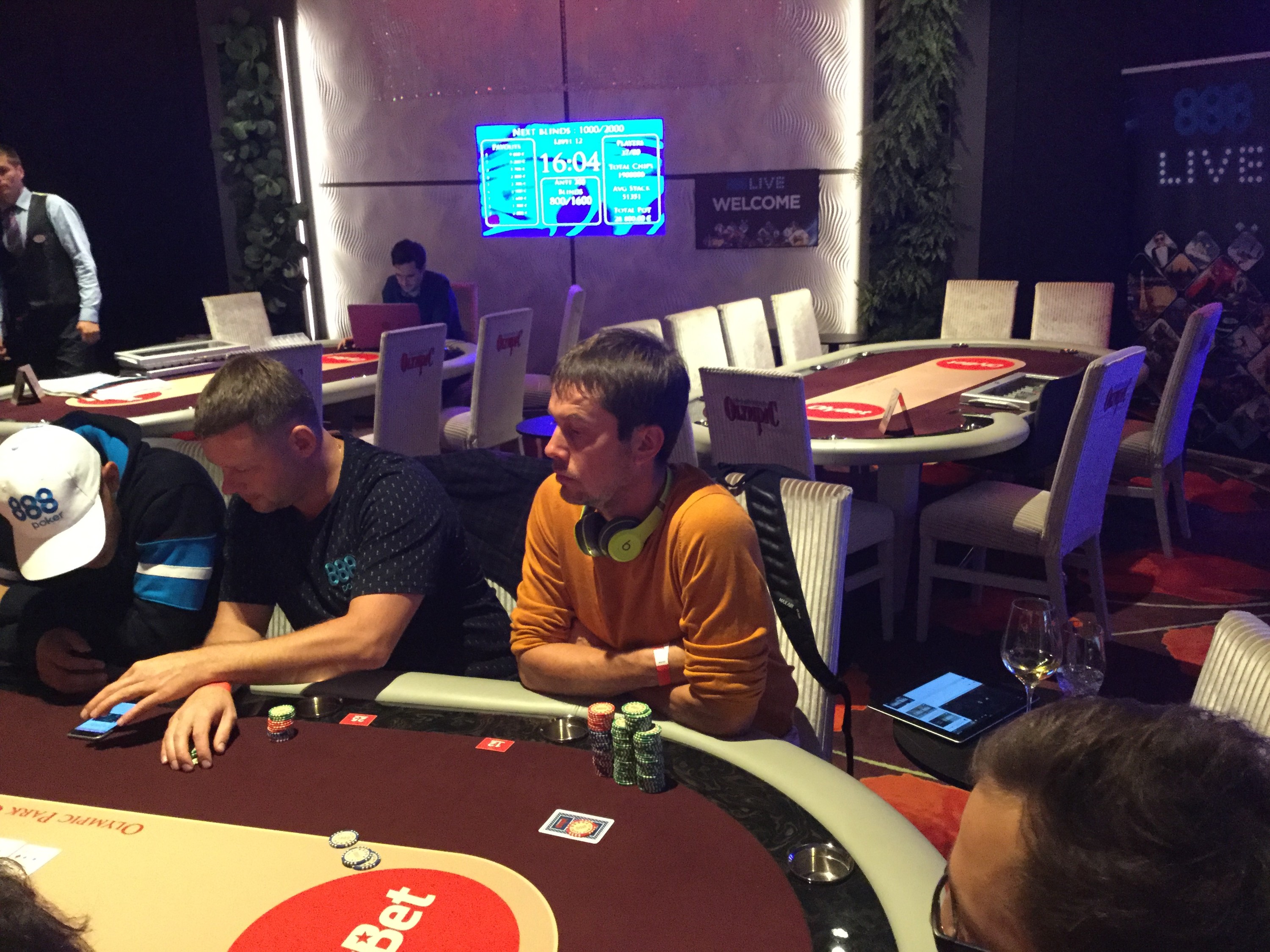 Mauri Dorbek Holds Chip Lead After Day 1 At The 888live Tallinn Poker 