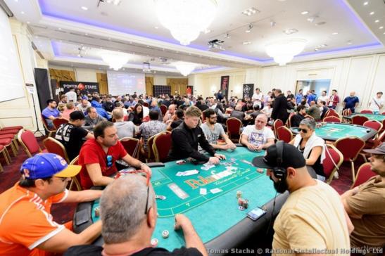 Με το 14ο stack στη Day 2 του PokerStars Festival Bucharest ο Με το 14ο stack στη Day 2 του PokerStars Festival Bucharest ο