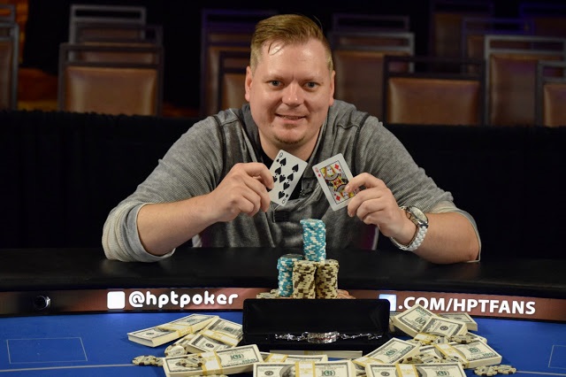 Hollywood casino poker room harrisburg