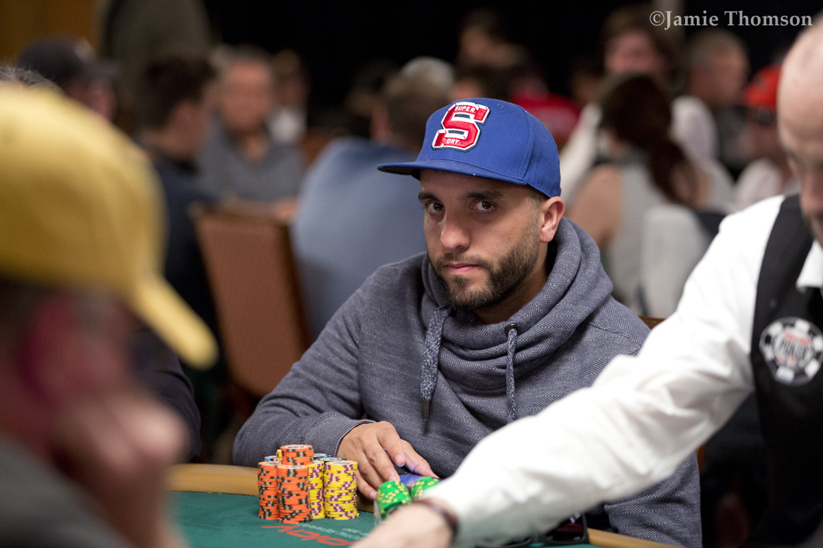 Main Event : Smain Mamouni prend la tête, une trentaine de Français passent le Jour 1B 0001 Main Event : Smain Mamouni prend la tête, une trentaine de Français passent le Jour 1B 0001
