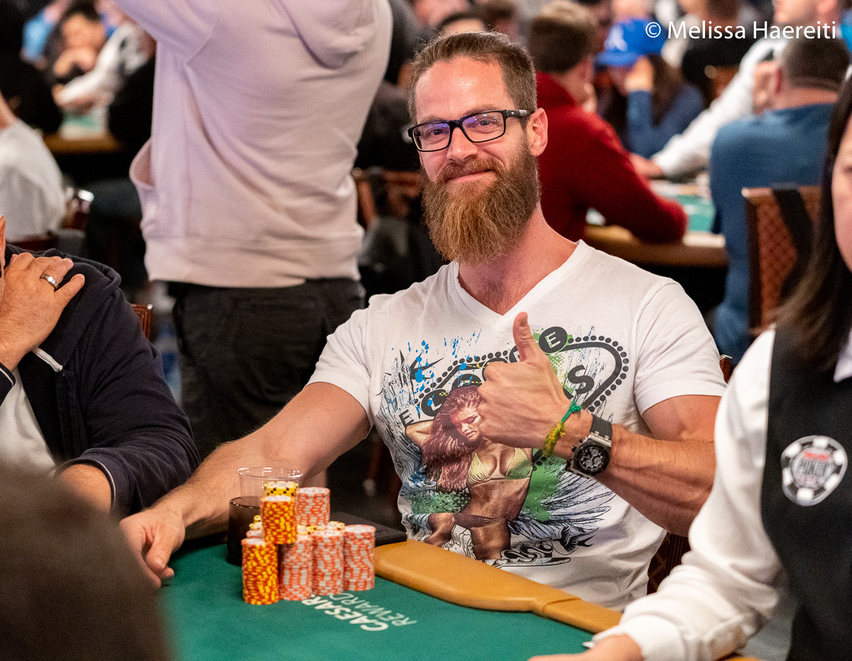 2019 WSOP (19) - Van Zadelhoff & Vonk met grote stacks naar Dag 3 van $1.000 Double Stack