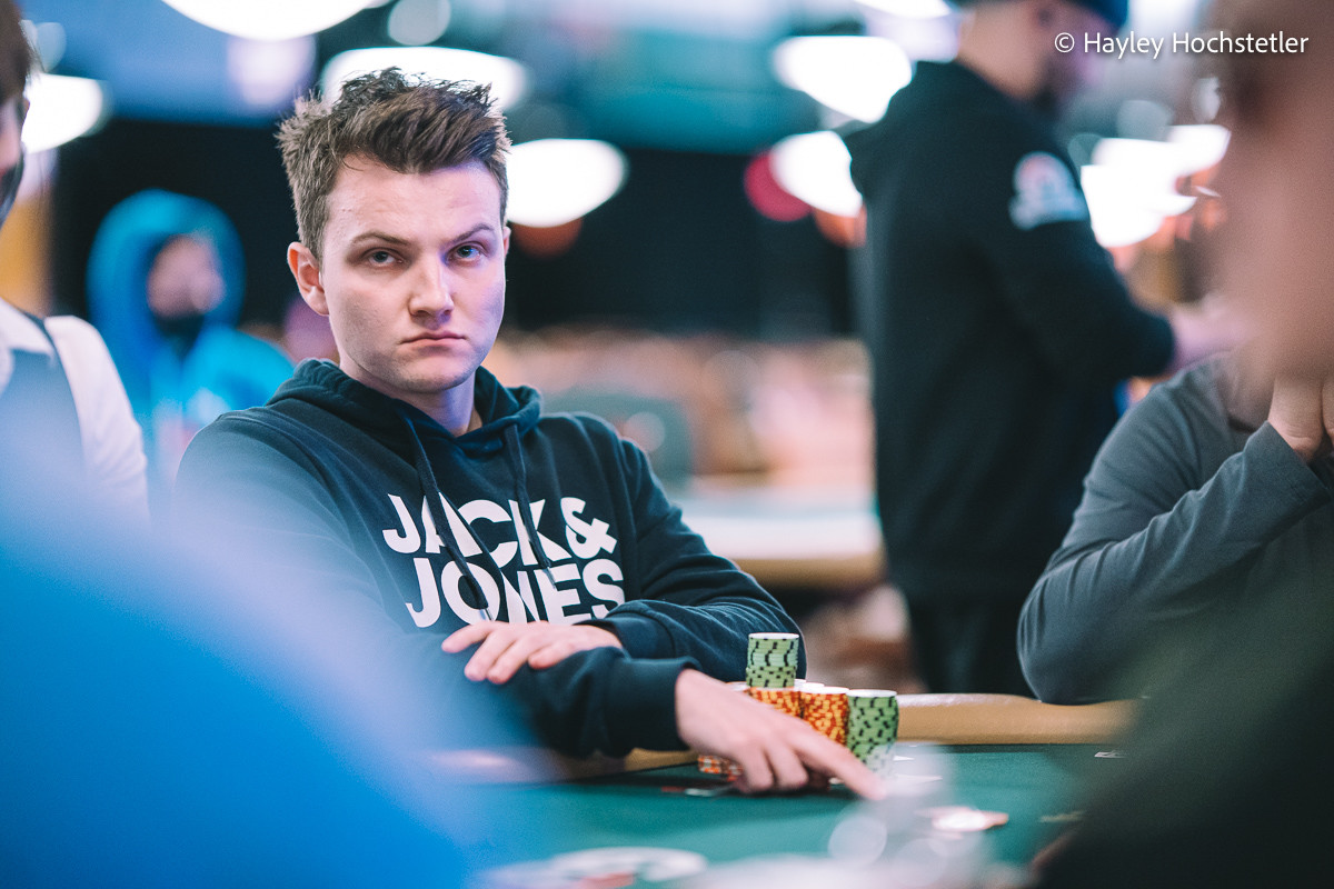Alex Kulev Leads the Way at the GGPoker Super MILLION$ Final Table
