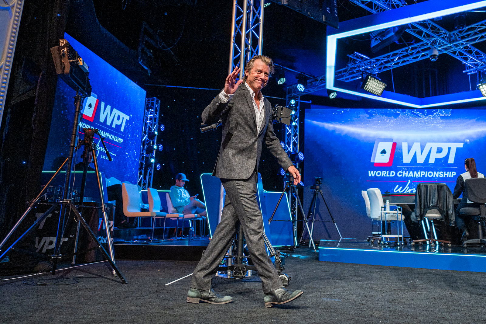 Who's Who of Poker Shows Up on Day 1a of Historic WPT World