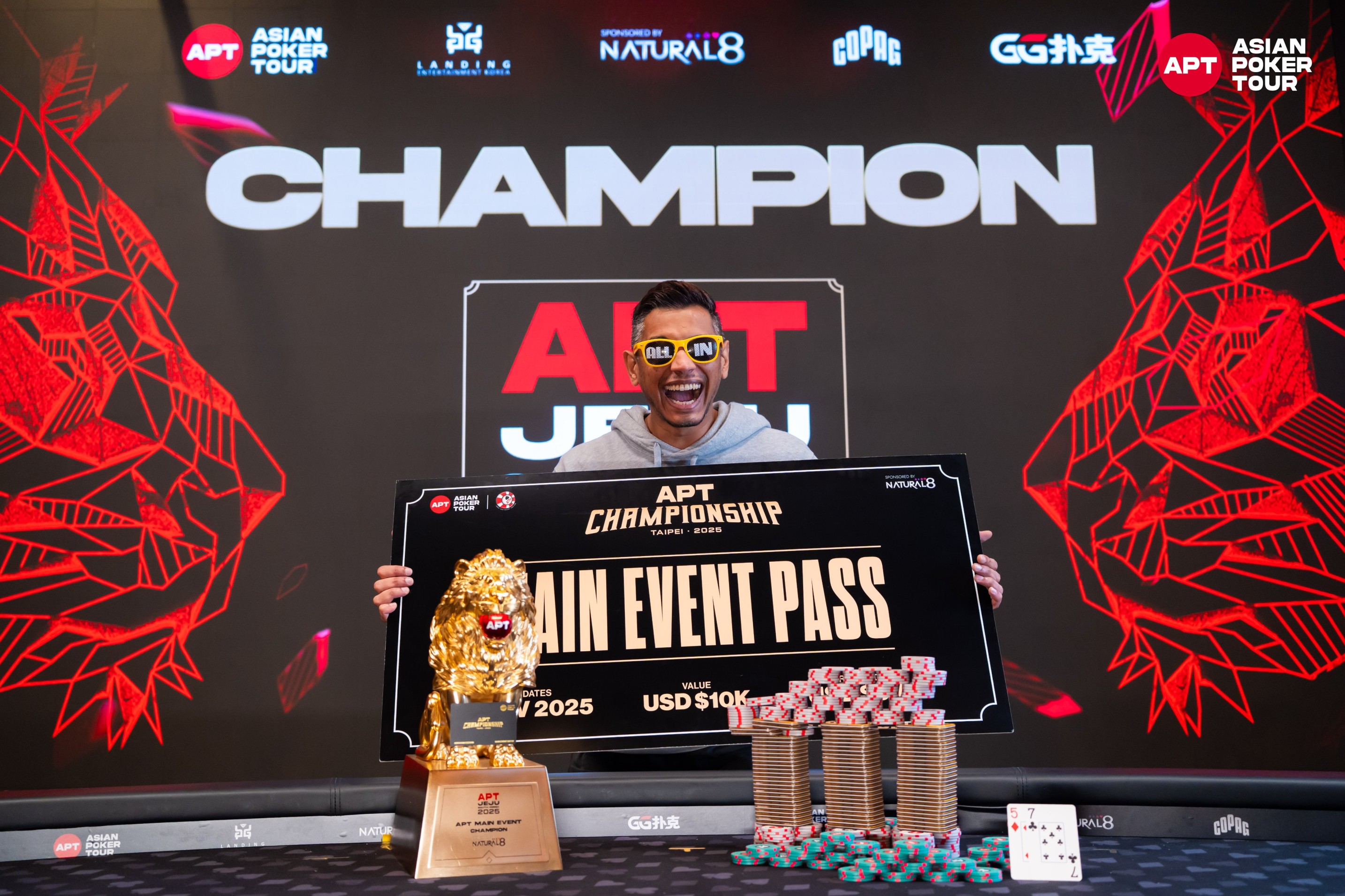 Abraham Ceesvin Wins Record-Breaking APT Jeju Main Event | PokerNews