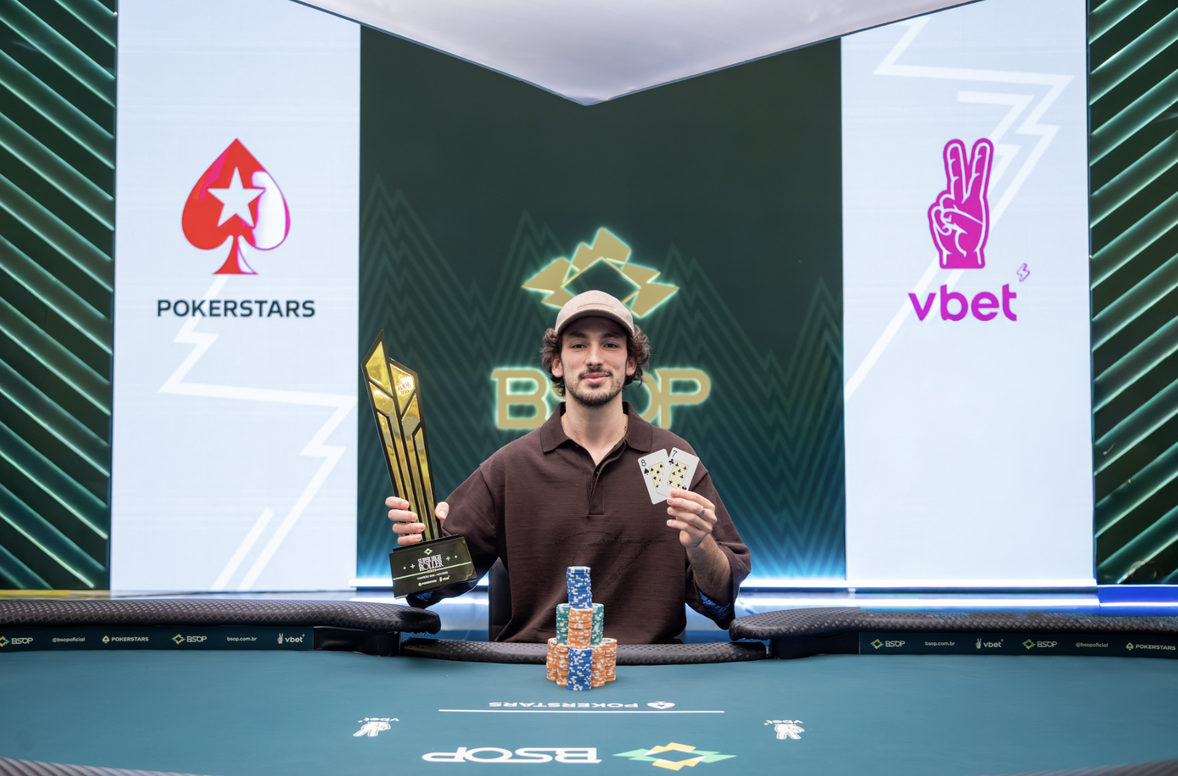 315KのBSOPスーパーハイローラーでMehdi Chaouiが勝利