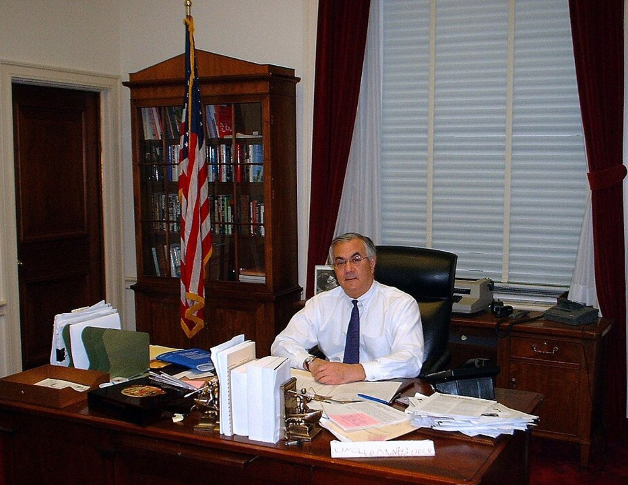 Barney Frank, Congressman Who Fought to Legalize Online Poker, Passes Away