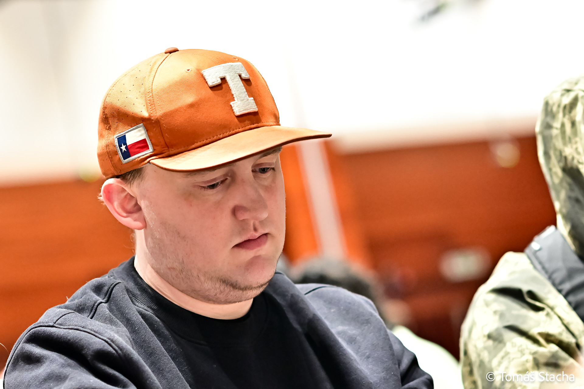 'Texas Mike' Wants to Gamble, Runs it Once for a $1.9 Million Pot