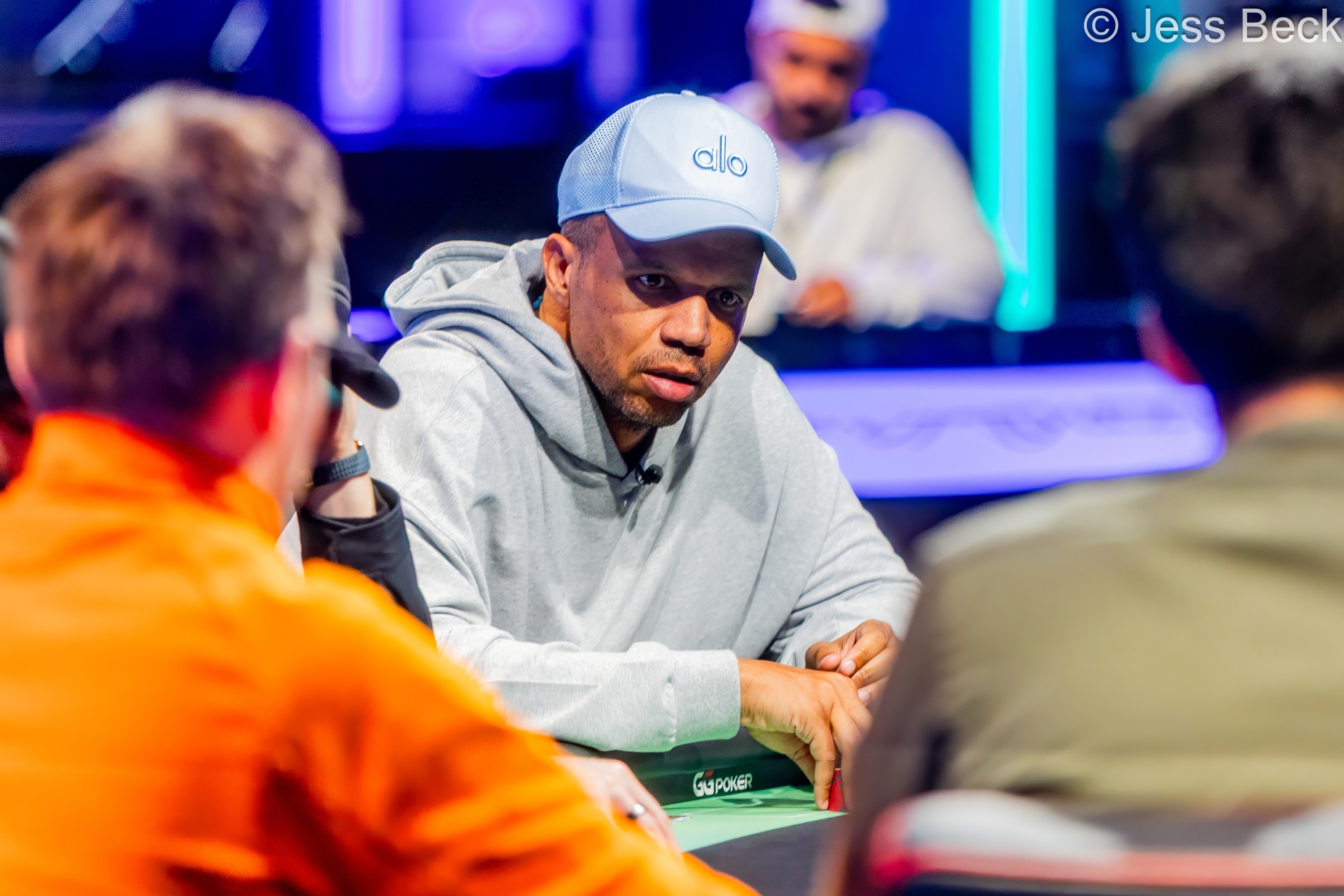 Phil Ivey's First 2026 WSOP Final Table Ends in $250k Final Table Cooler