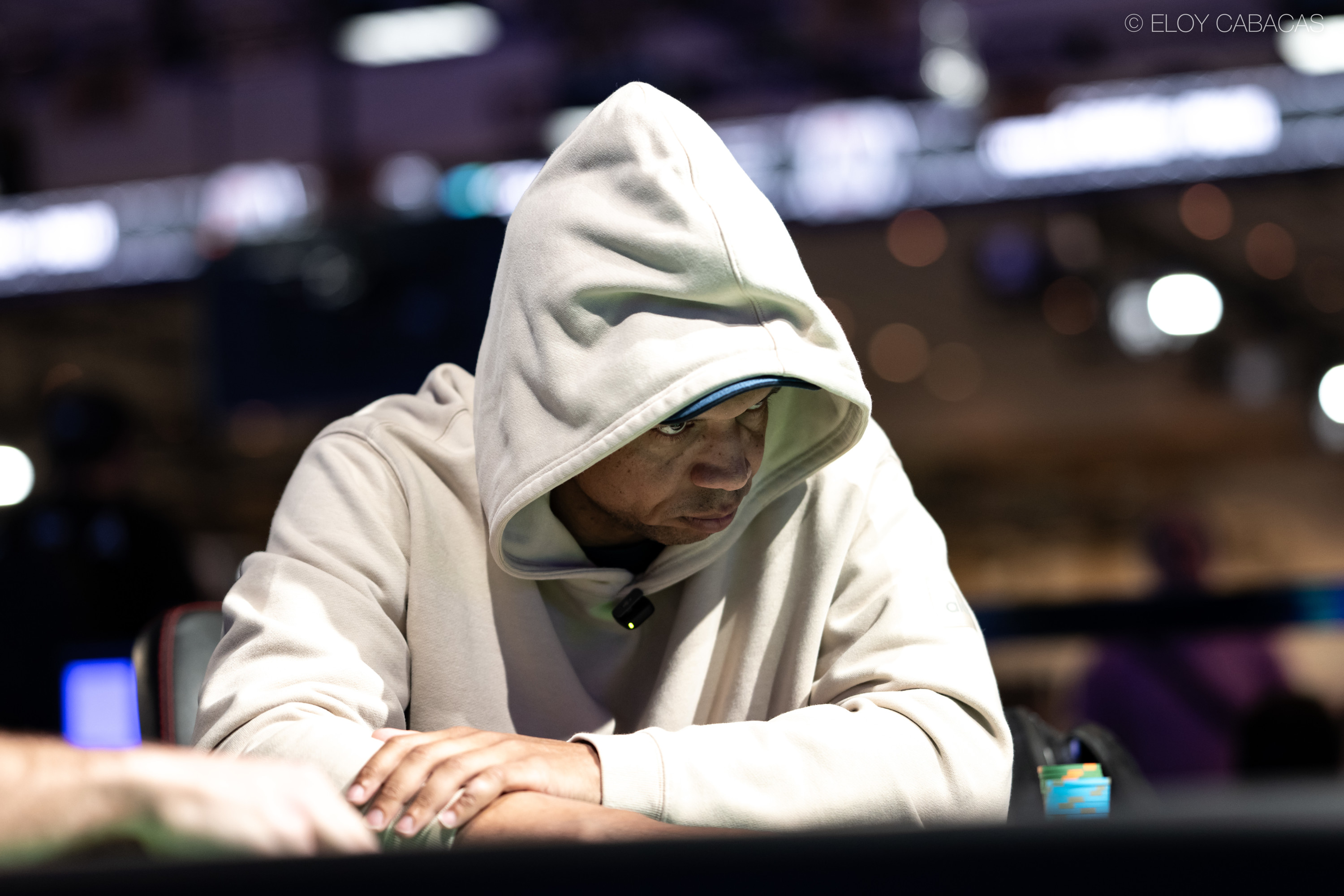 LIVE Phil Ivey Among Late Entrants in $10k PLO Championship