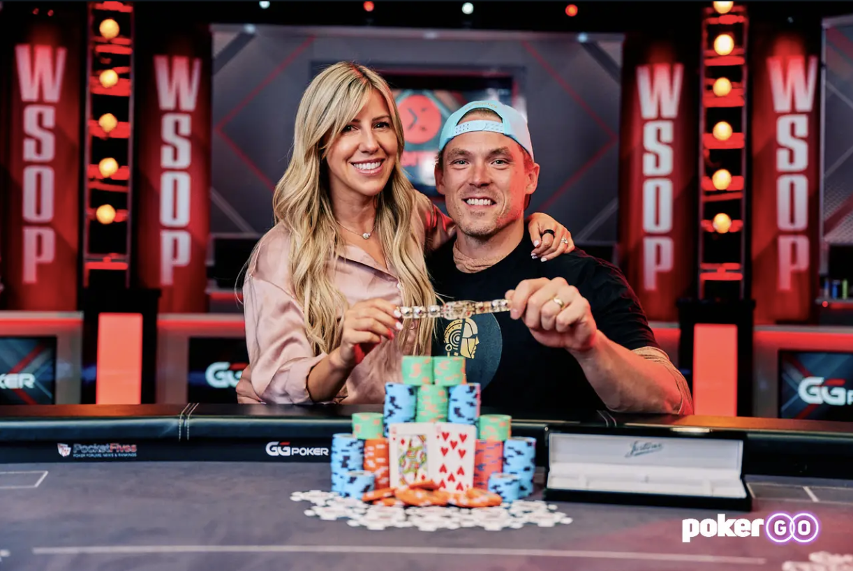 The Foxens Hot Year Continues with $100,000 Win in ODB $500 Fantasy Poker League