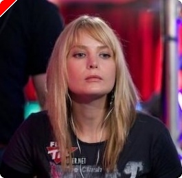 Joueur de Poker d'exception : Erica Schoenberg, un charme diabolique.