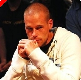 Aussie Millions 2009 Main Event, Dia 1a: Chronis e Antonius Terminam na Frente