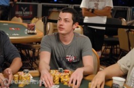 World Series of Poker Dia 9: Men "The Grinder" Nguyen vence a sua 7ª bracelete e Tom Dwan...
