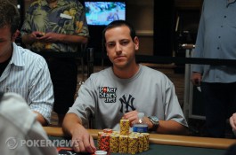 Rezumatul de Event #20 Pot Limit Omaha, Event #21 7-Card Stud şi Matt Matros se apropie de a 2-a brăţară WSOP