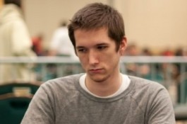 Randal Flowers: Le "cold 4-bet bluff" en tournoi de poker