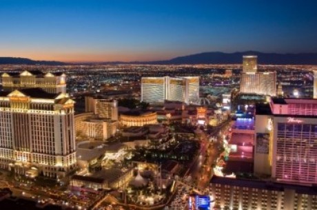 Vivere a Las Vegas con Kristy Arnett: Fuori Stagione per il Poker a Vegas