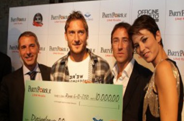 Totti & Friends - Donati  10.000 EURO alla Onlus “Bambino Gesù”
