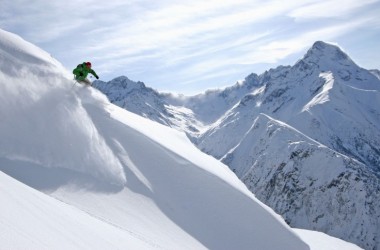 Winamax.fr : Tournoi spécial semaine ski et poker aux 2 Alpes