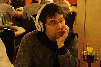 Michael Schuerpf (Suiza), chip leader de la mesa final de las Full Tilt Poker Series 2010 de Barcelona