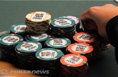Stratégie Poker : Le continuation bet sur les flops à tirages et les "limped pots"
