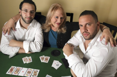 Poker success-story : Maman Mizrachi gagne aussi