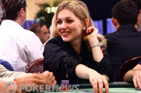 Almira Shripchenko : "le poker m'a rendue meilleure aux échecs" (vidéo poker)