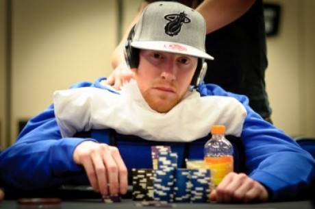 NAPT Mohegan Sun  Day 2 - Aaron Overton au dessus de tout le monde