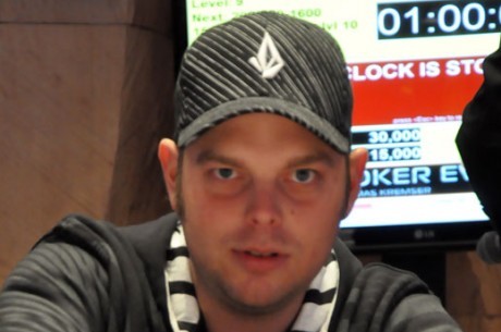 Everest Poker The One - Alexander Debus entra a liderar na Final Table