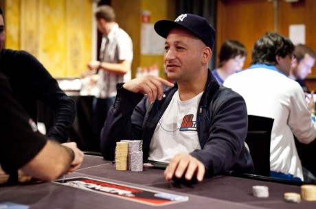 2011 World Poker Tour Jacksonville Day 1b: Vedes Vaults into Top Spot