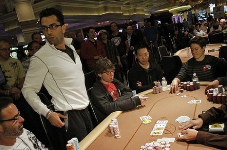 2011 WPT Five Diamond World Poker Classic Day 5: Esfandiari al Final Table per Fare la Storia