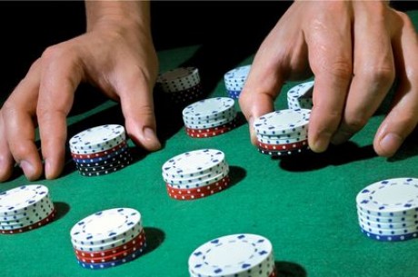 Stratégie poker : concepts clés pour jouer en "small ball"