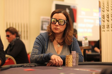 Jennifer Tilly también participará en el Premier League VI