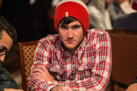 Brèves Poker : strip-poker, coup de froid aux WSOP et soutiens à Kevin Boudreau