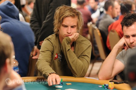 High Stakes Poker : Viktor "Isildur1" Blom gagne 1$ million ... et les reperd